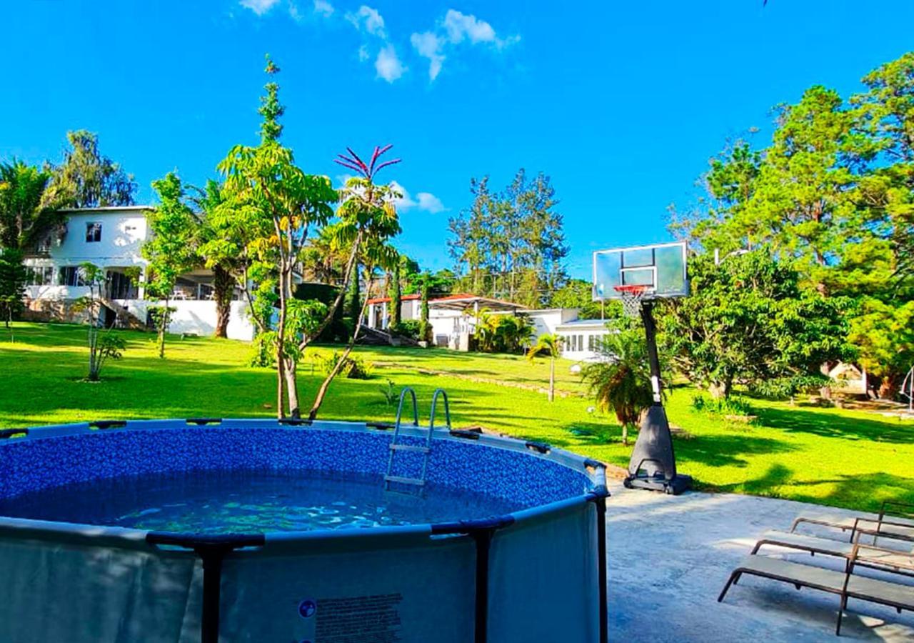 Hotel, Cocoview Valle De Angeles Bagian luar foto