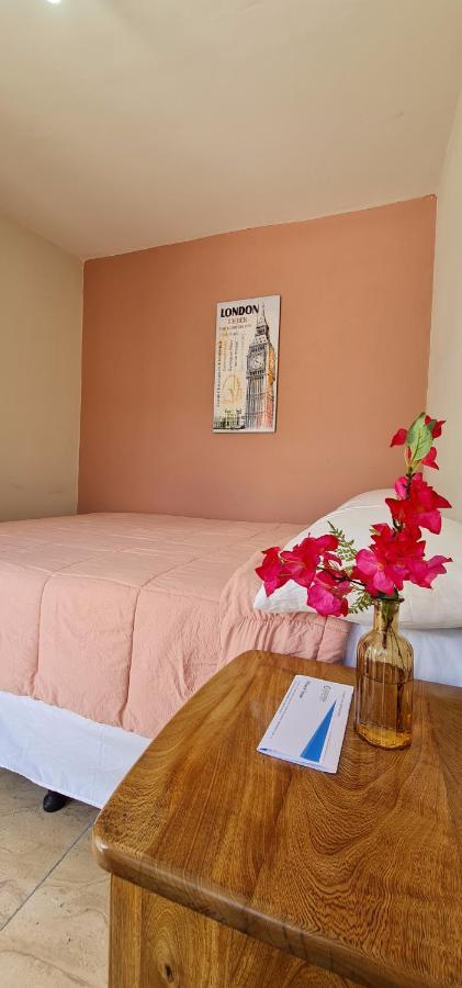 Hotel, Cocoview Valle De Angeles Bagian luar foto