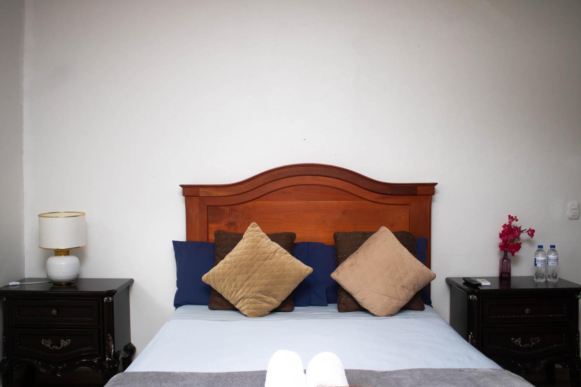 Hotel, Cocoview Valle De Angeles Bagian luar foto